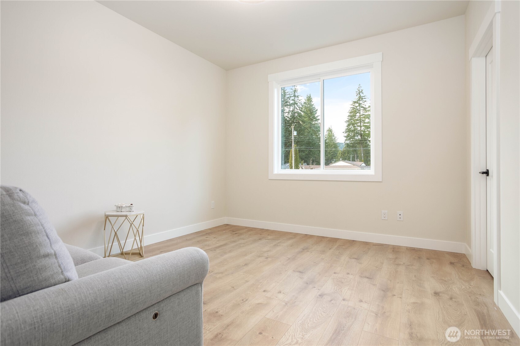 7933 Oregon Trail Maple Falls WA 98266