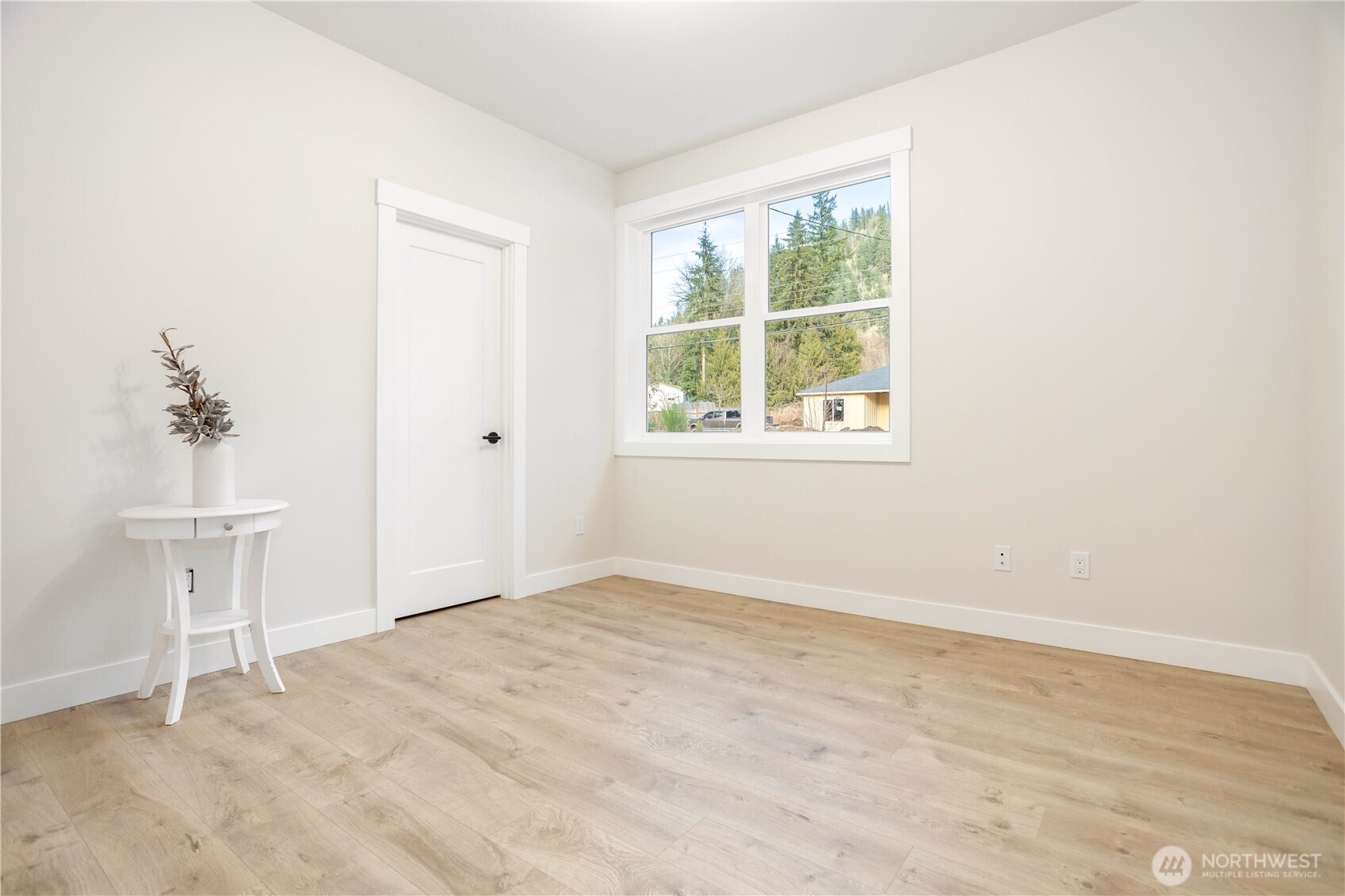 7933 Oregon Trail Maple Falls WA 98266