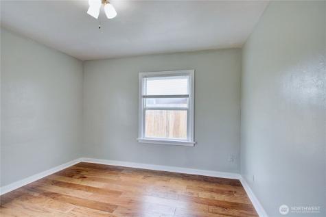 1232 S 18th Street Mount Vernon WA 98274