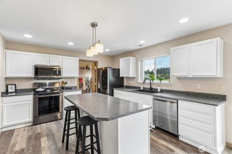 18630 94th Avenue Court E Puyallup WA 98375
