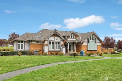 18630 94th Avenue Court E Puyallup WA 98375