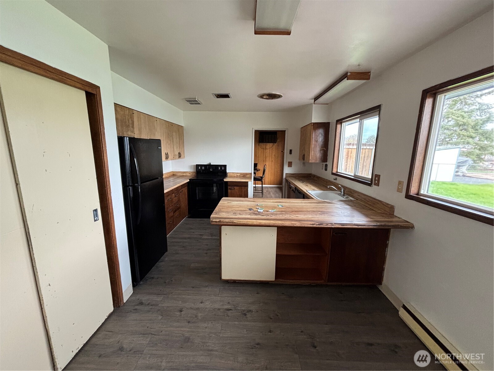 9008 Bong Loop Moses Lake WA 98837