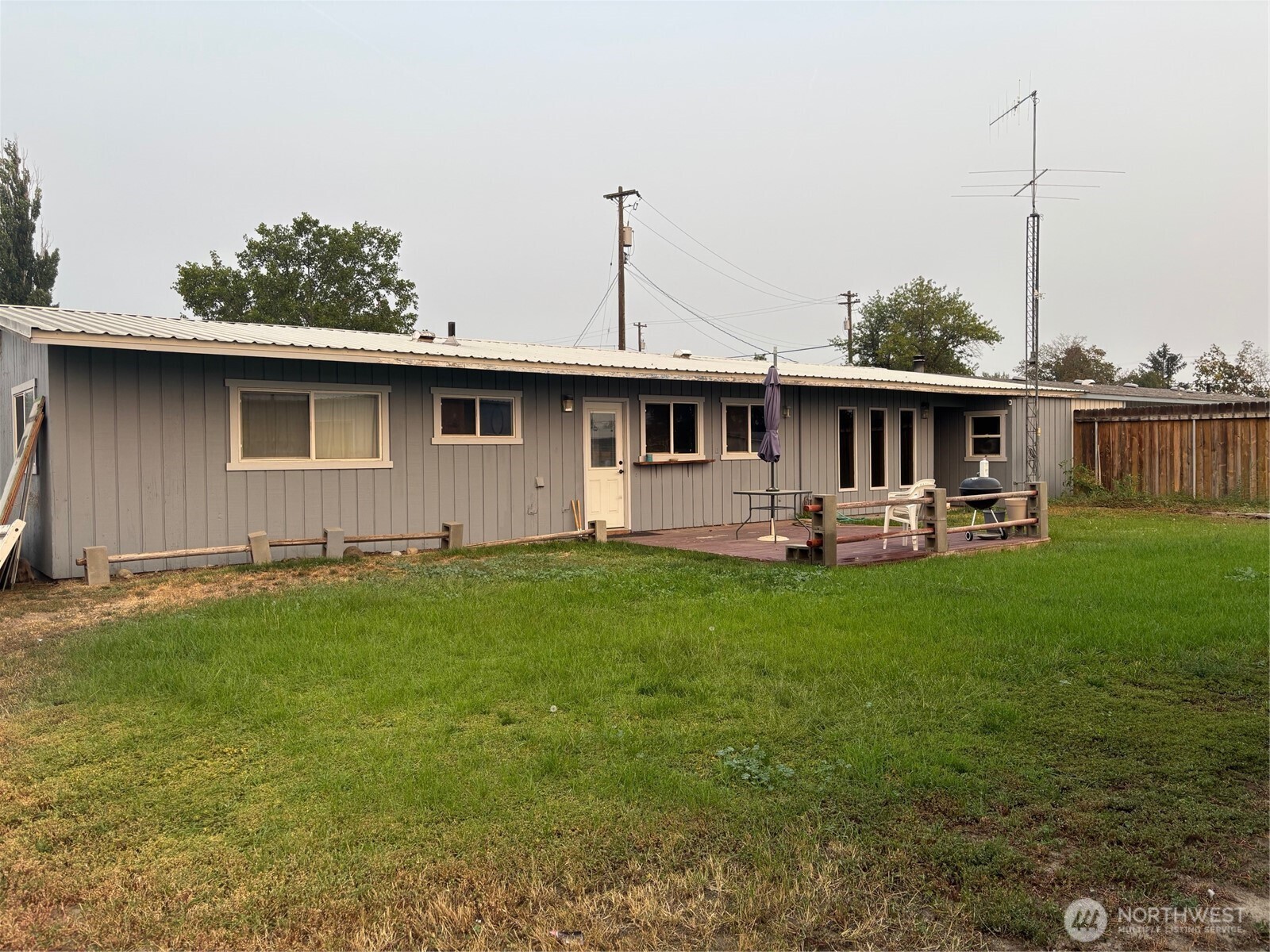 9008 Bong Loop Moses Lake WA 98837
