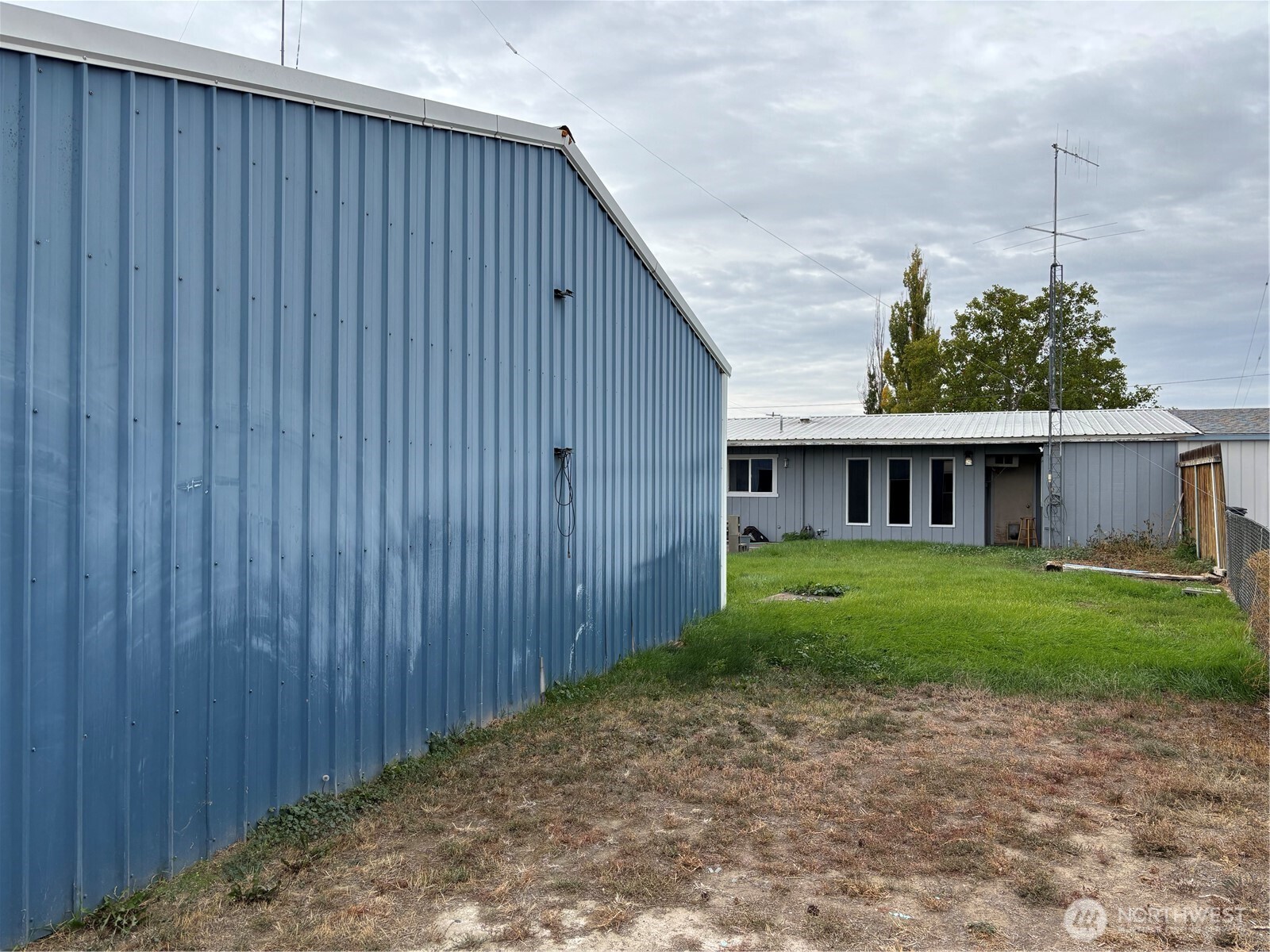 9008 Bong Loop Moses Lake WA 98837