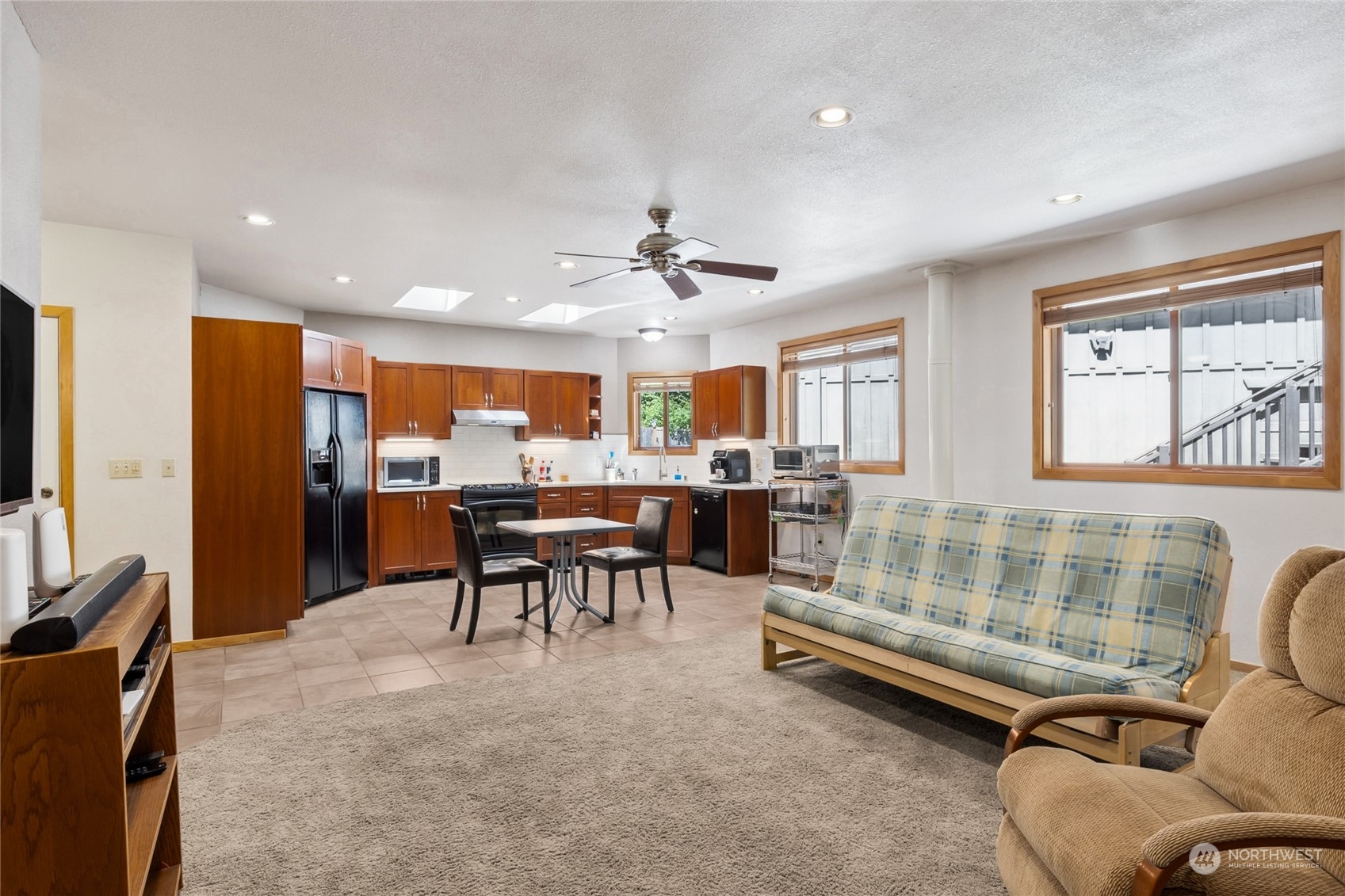 16802 6th Avenue SW Normandy Park WA 98166