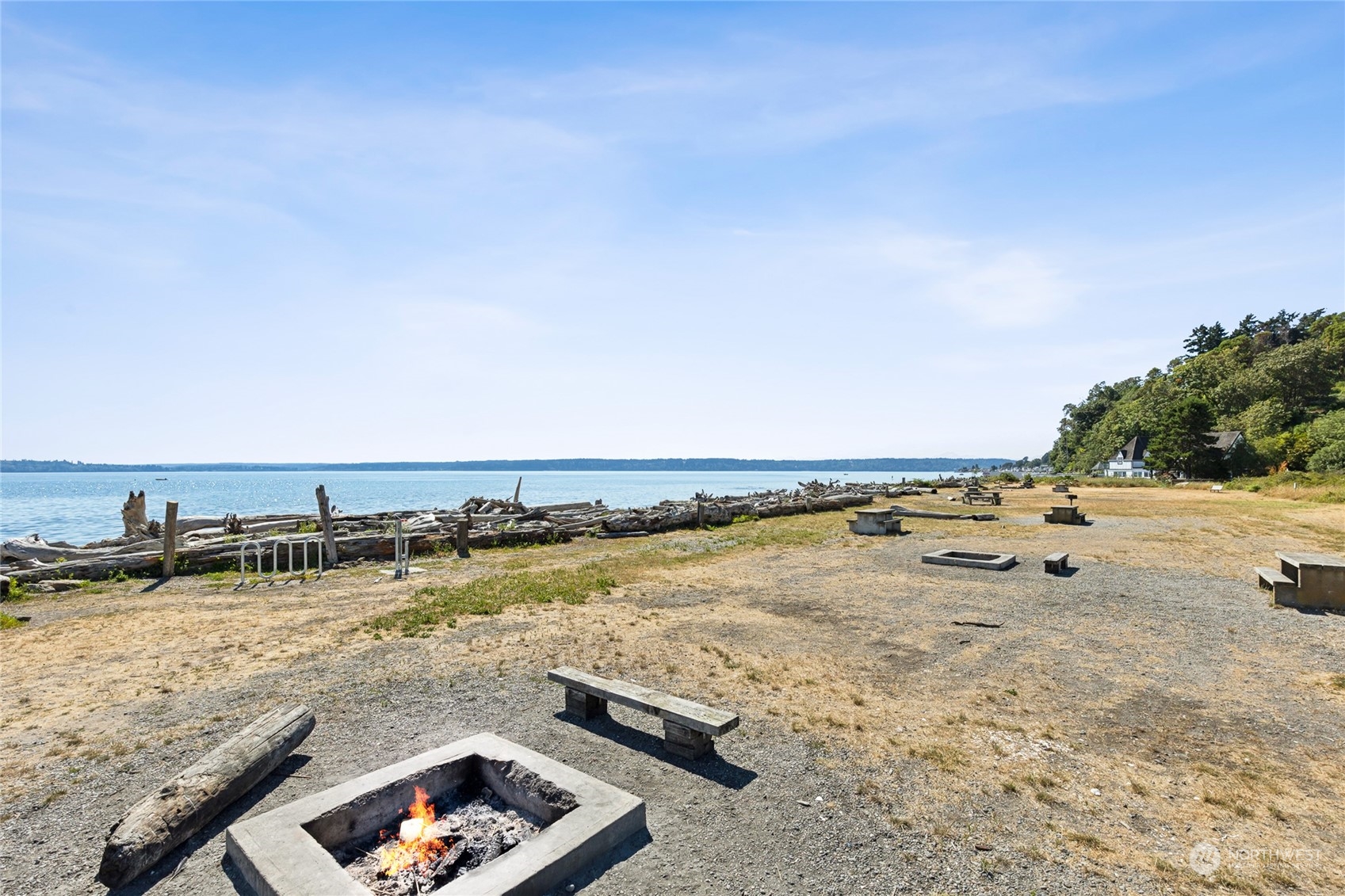 16802 6th Avenue SW Normandy Park WA 98166