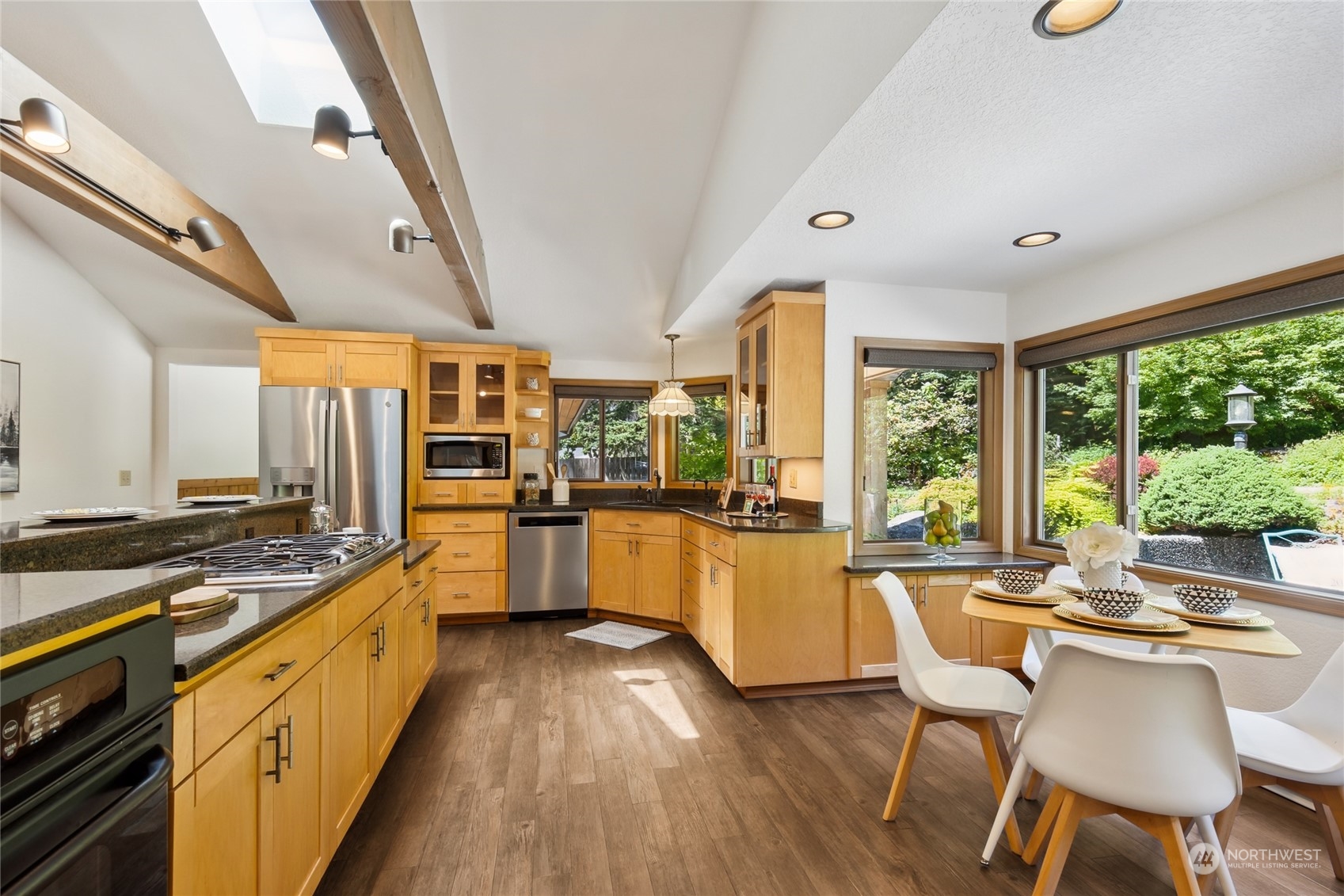 16802 6th Avenue SW Normandy Park WA 98166