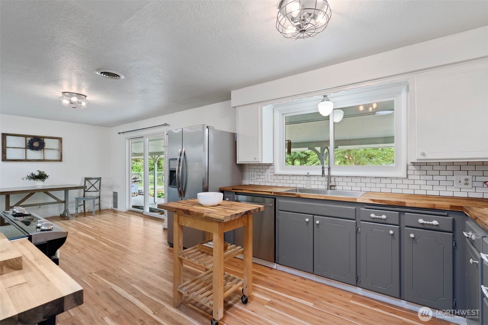 1016 NE Rhoades Street Winlock WA 98596