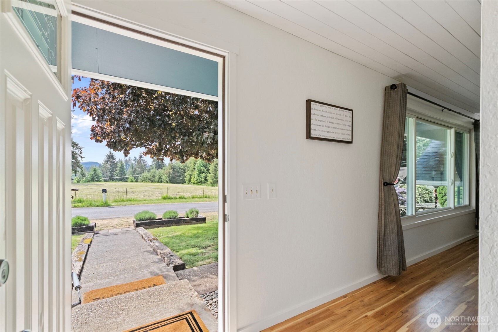 1016 NE Rhoades Street Winlock WA 98596