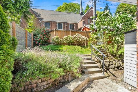 8205 19th Avenue NE Seattle WA 98115