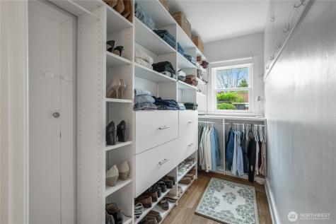 614 NW 74th Street Seattle WA 98117