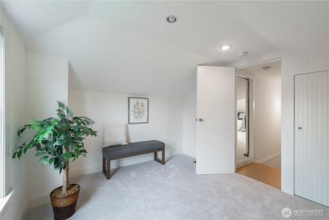 614 NW 74th Street Seattle WA 98117