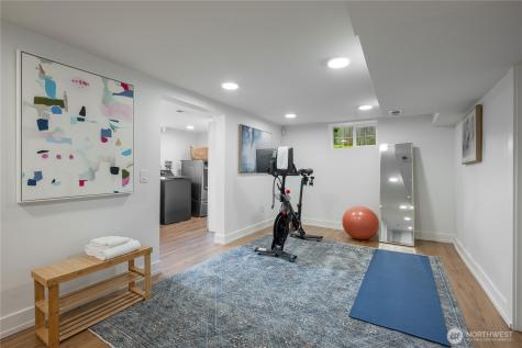 614 NW 74th Street Seattle WA 98117