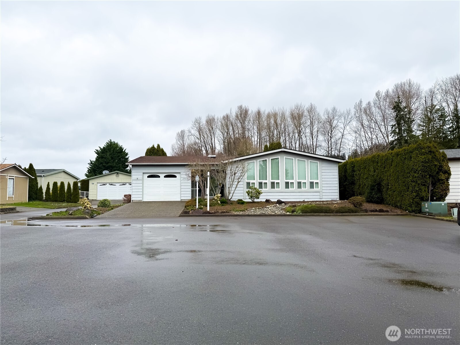 23618 N Lake Circle Bothell WA 98021