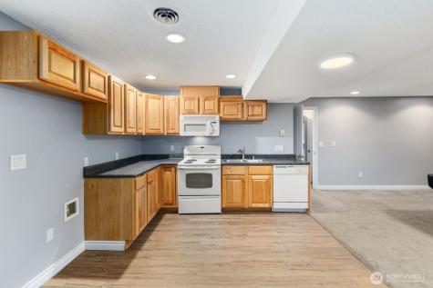 2514 72nd Street E Tacoma WA 98404