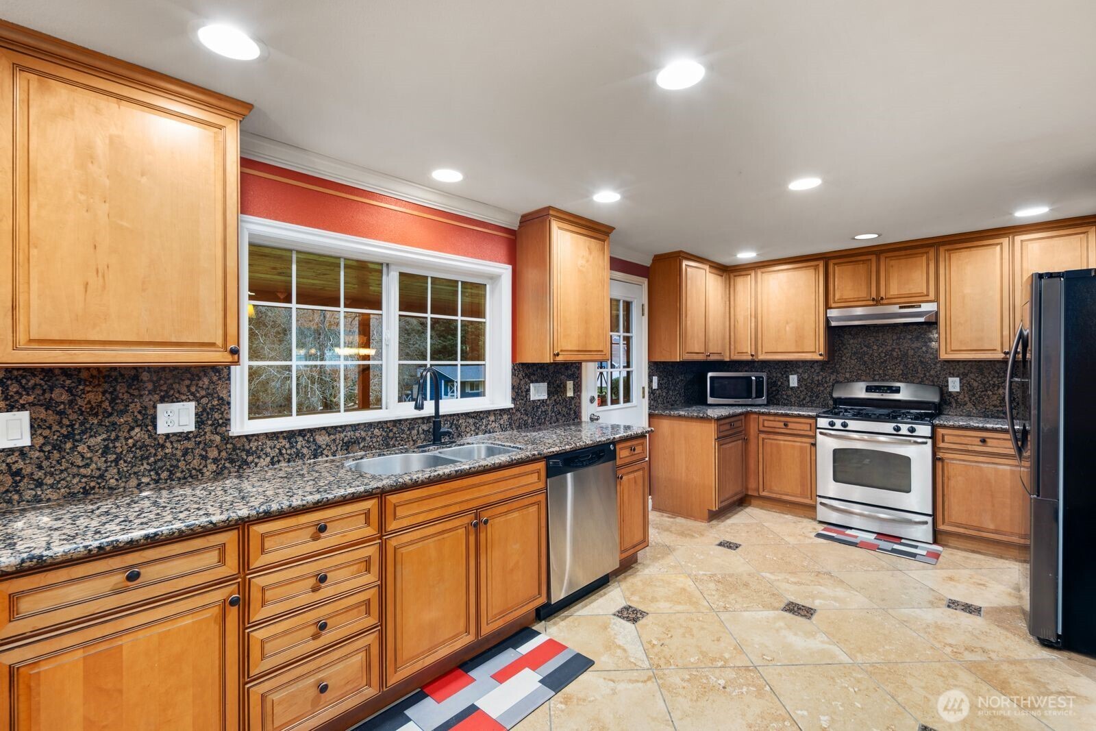 2514 72nd Street E Tacoma WA 98404