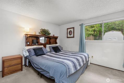 2335 SW 342nd Street Federal Way WA 98023
