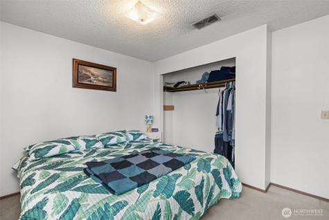 2335 SW 342nd Street Federal Way WA 98023