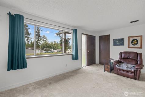 2335 SW 342nd Street Federal Way WA 98023