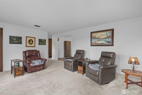 2335 SW 342nd Street Federal Way WA 98023
