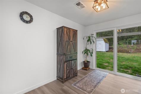 2335 SW 342nd Street Federal Way WA 98023