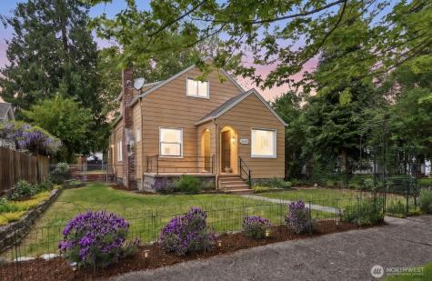 3842 S D Street Tacoma WA 98418