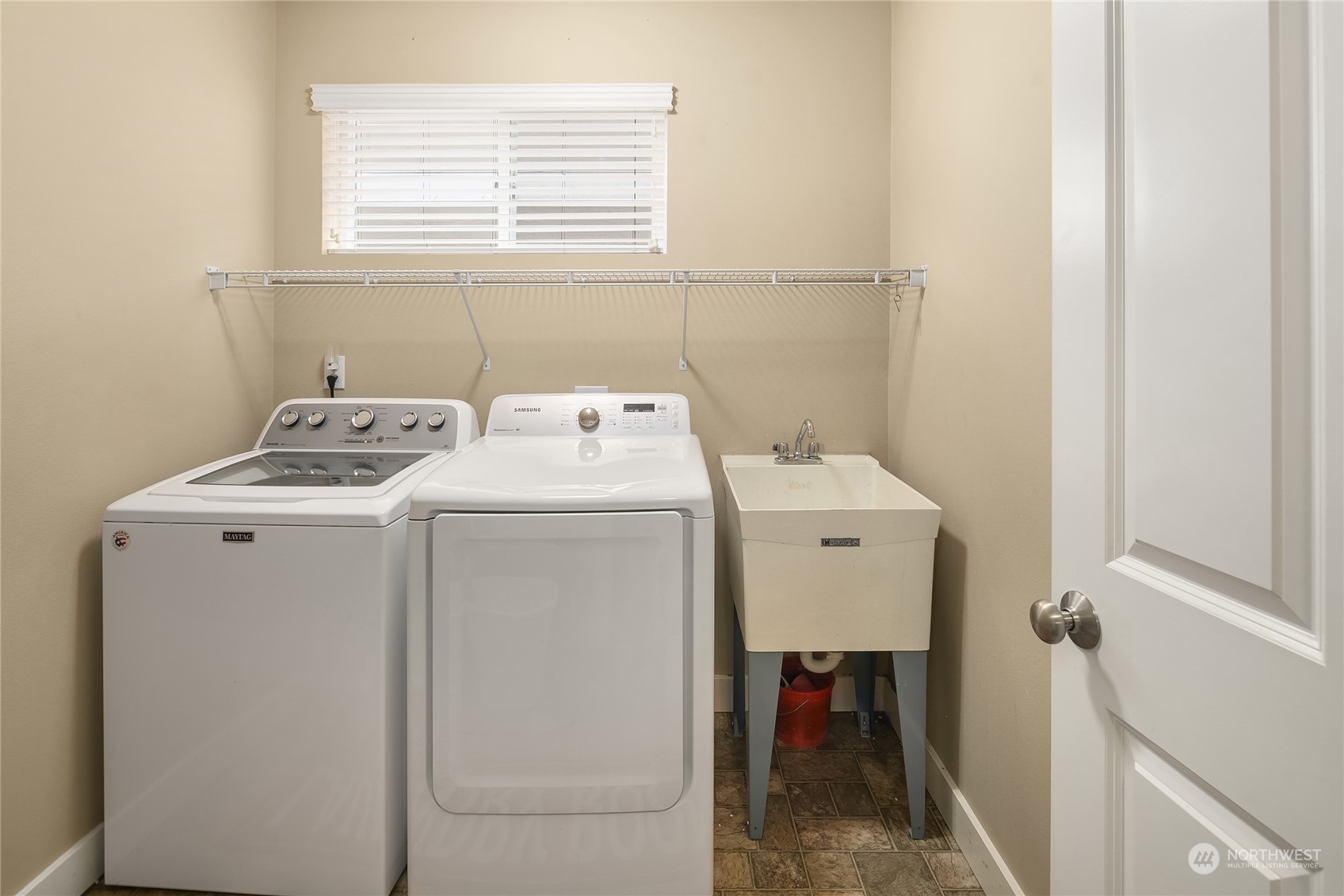 9704 186th Street E Puyallup WA 98375