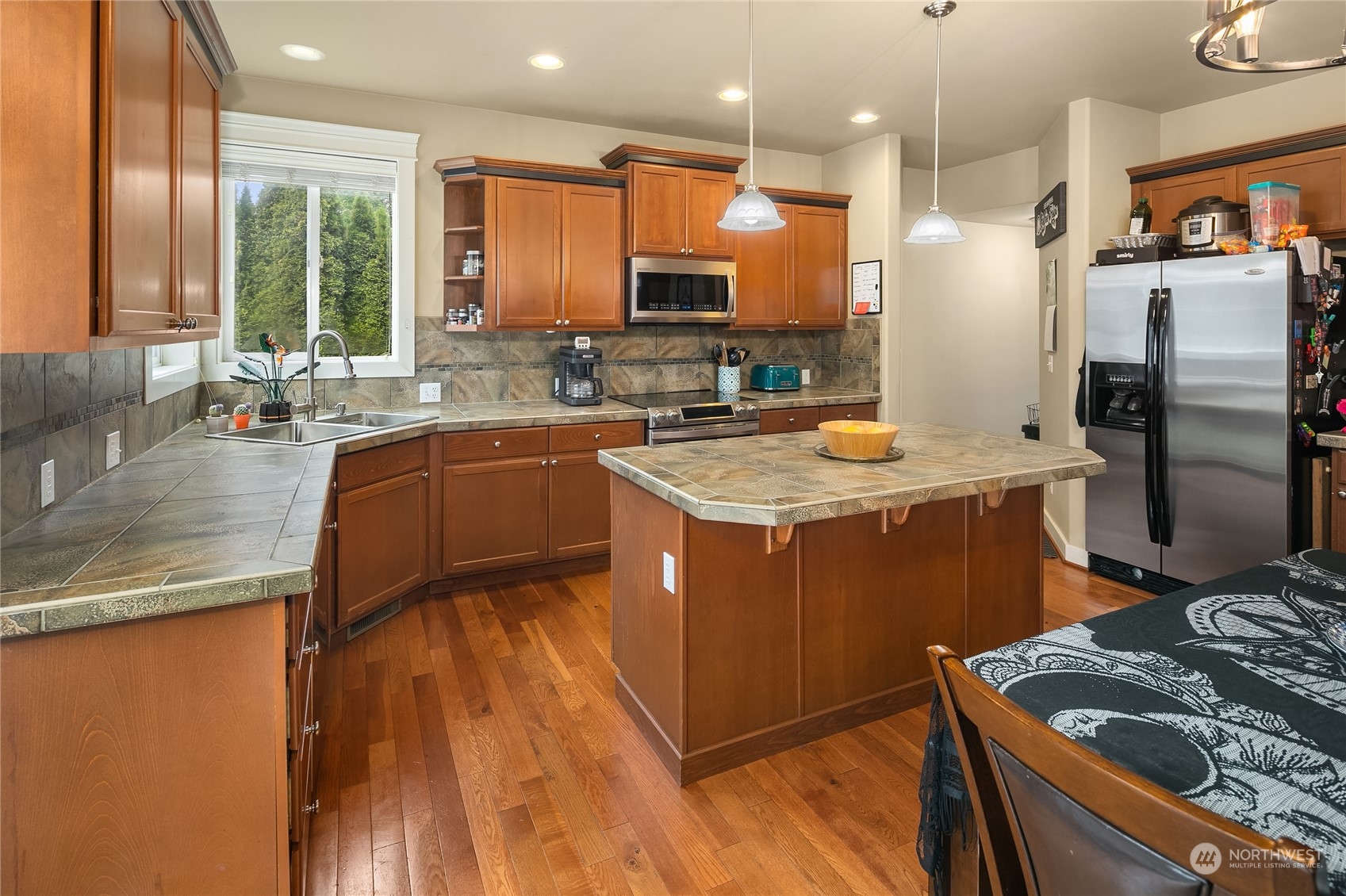 9704 186th Street E Puyallup WA 98375