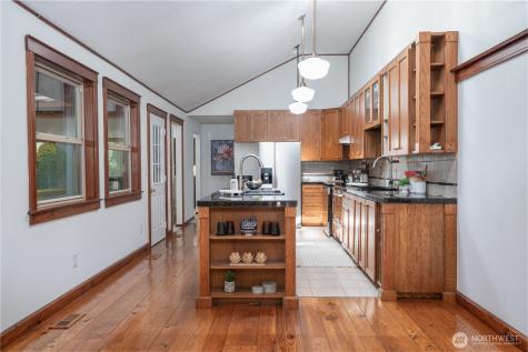 23517 Orville Road E Orting WA 98360