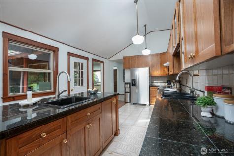 23517 Orville Road E Orting WA 98360