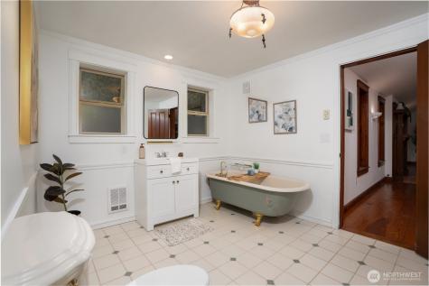 23517 Orville Road E Orting WA 98360