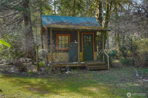 23517 Orville Road E Orting WA 98360