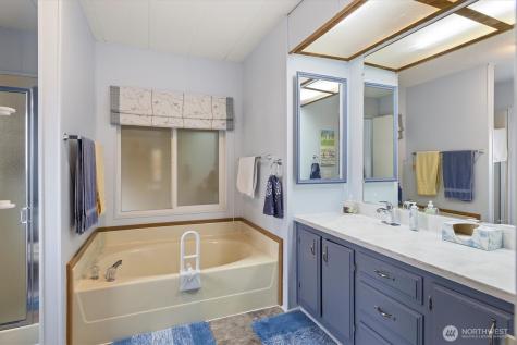 11436 SE 208th Street Kent WA 98031