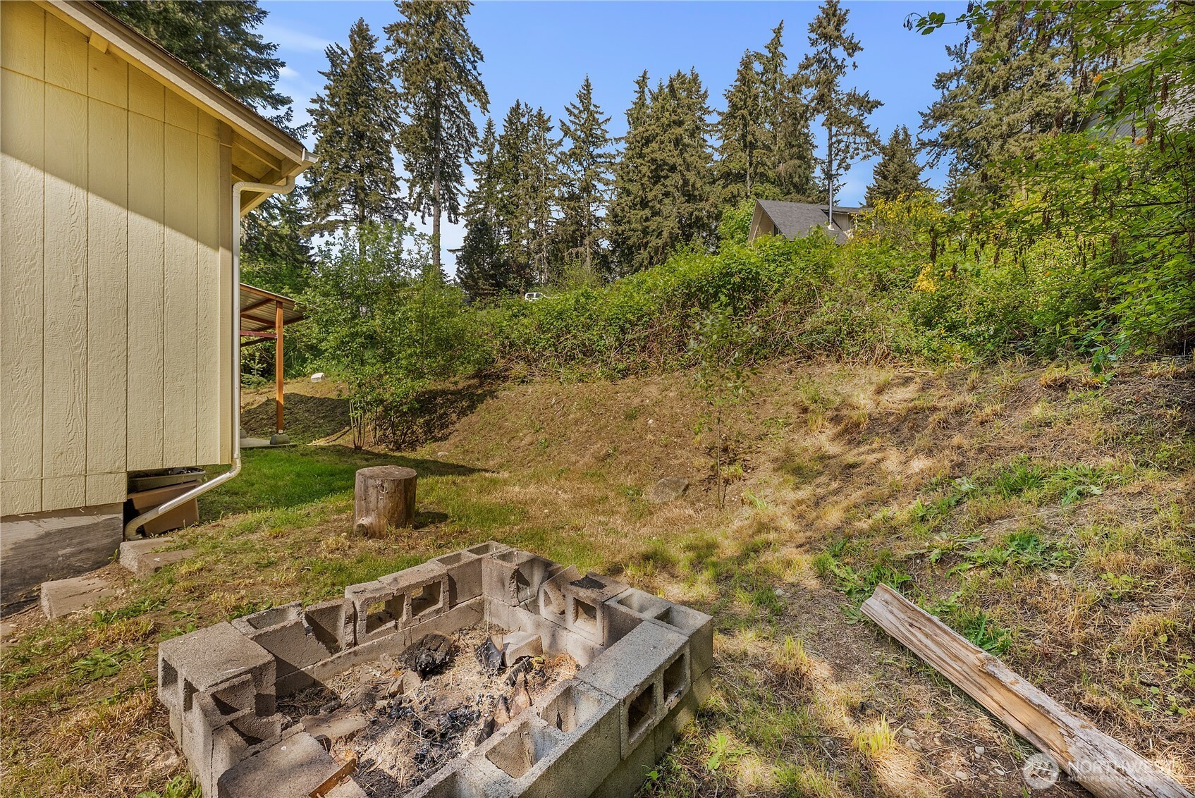 30 NE Pirates Den Road Belfair WA 98528
