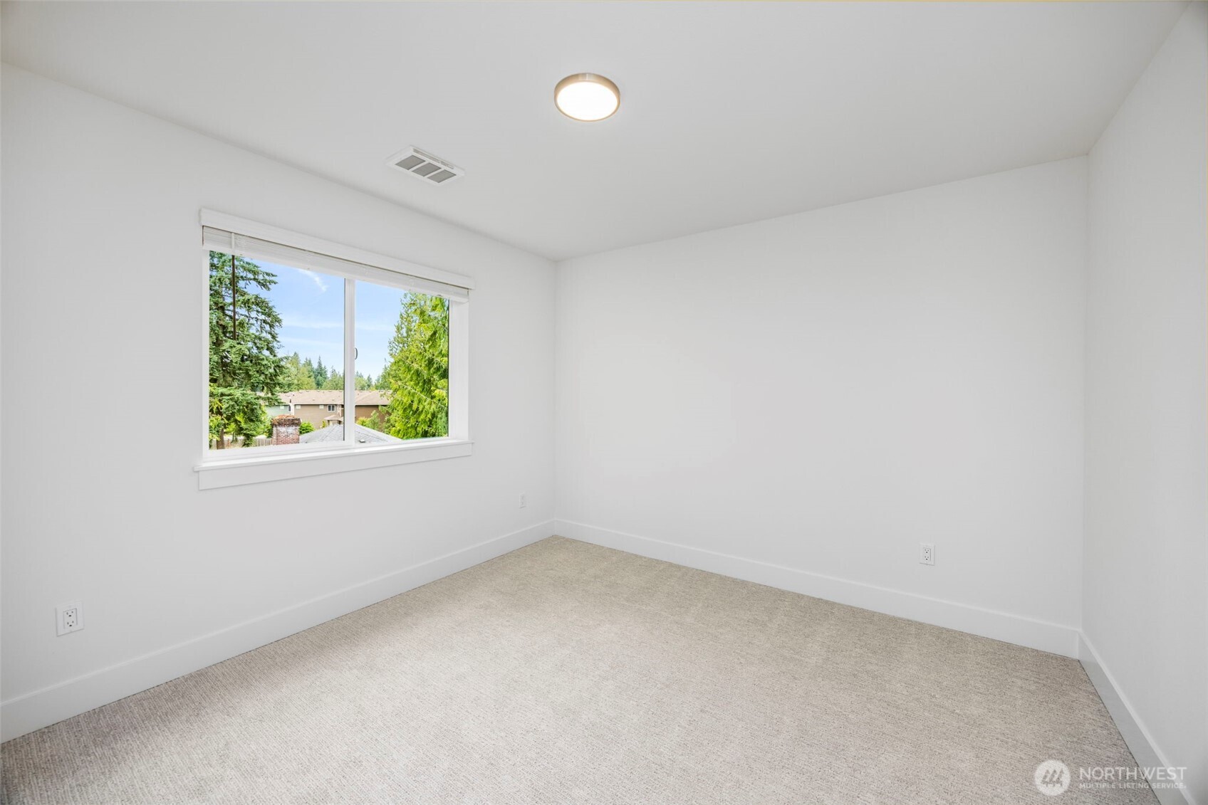 9 160th Place SE Bothell WA 98012