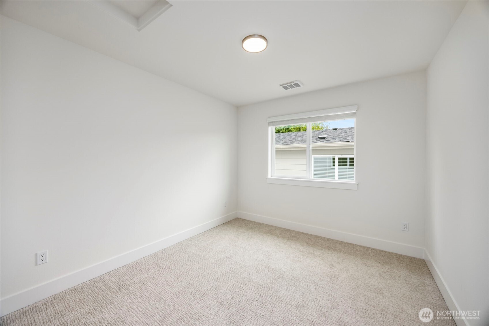 9 160th Place SE Bothell WA 98012