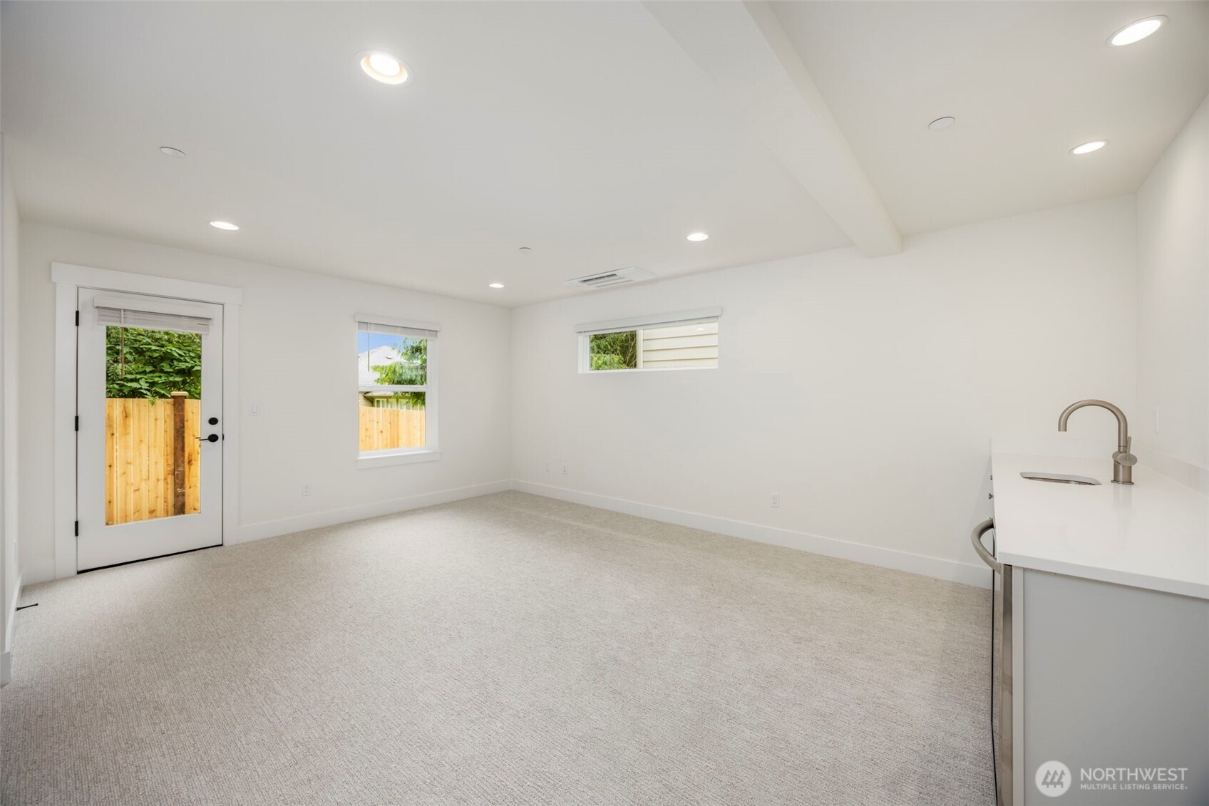 9 160th Place SE Bothell WA 98012