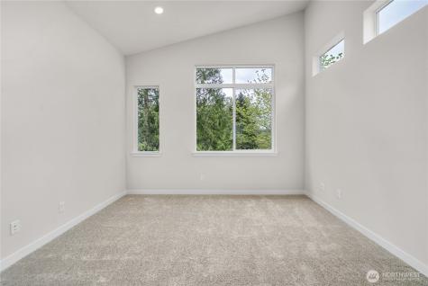 4033 Aberdeen Way NE Renton WA 98056