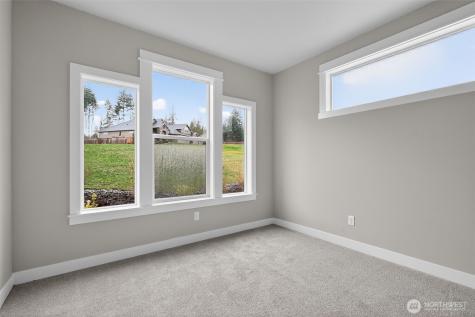 5550 NW Bonfire Court Bremerton WA 98312