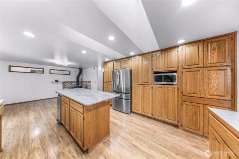 1207 Rainier Lane Oak Harbor WA 98277