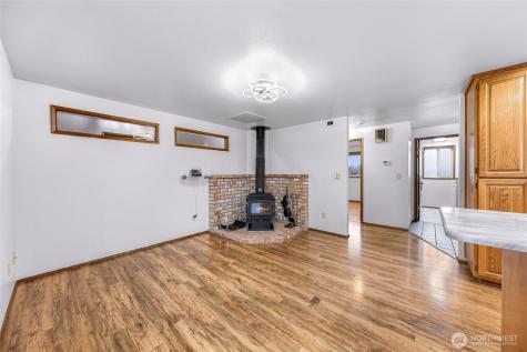 1207 Rainier Lane Oak Harbor WA 98277