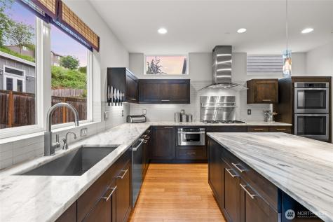 22326 2nd Place SE Bothell WA 98021