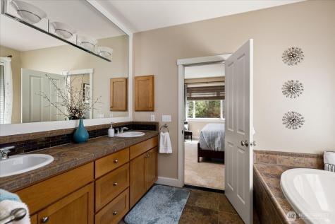 4720 Parkview Lane Mount Vernon WA 98274
