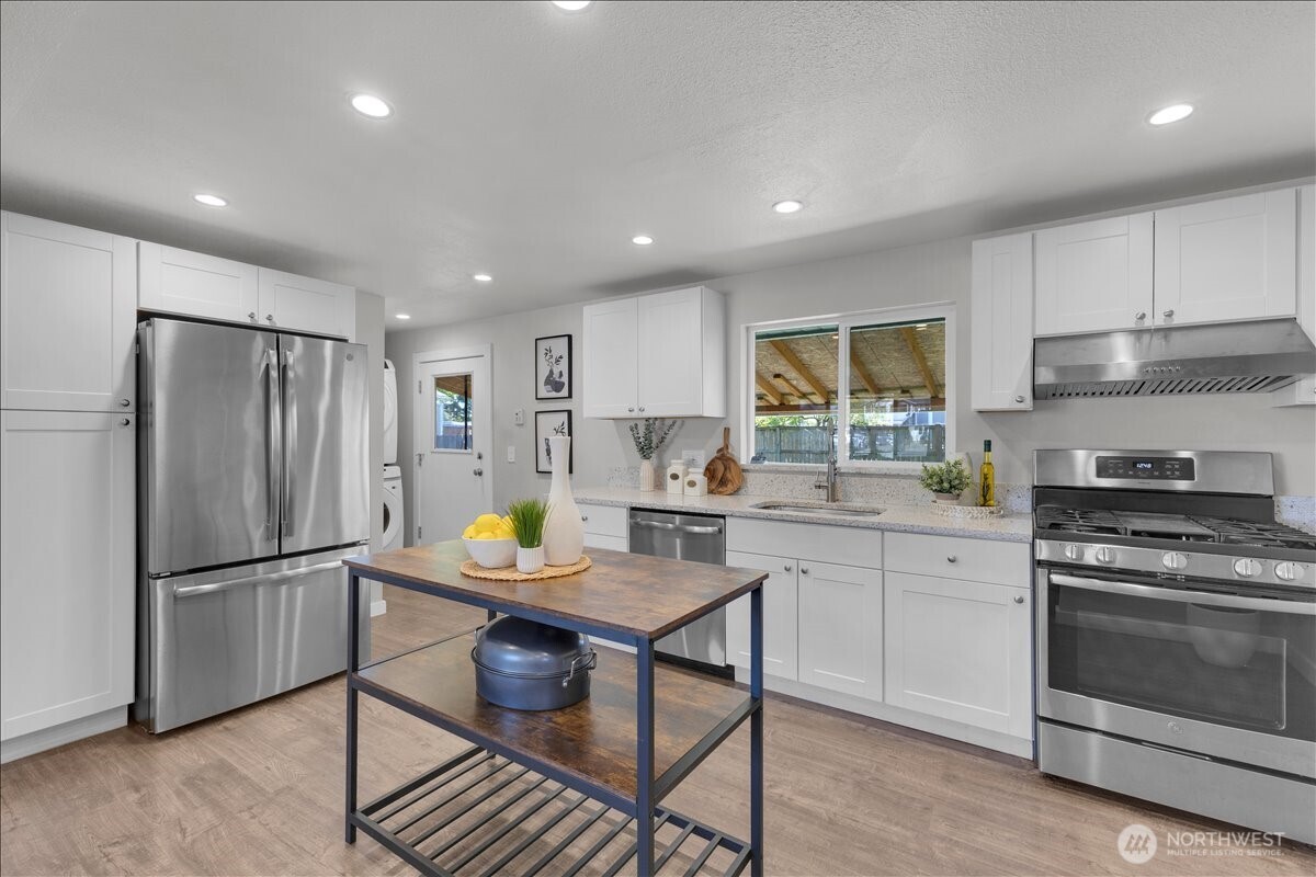 128 107th Street SE Everett WA 98208