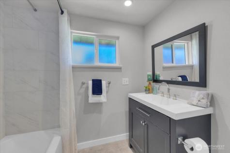 128 107th Street SE Everett WA 98208