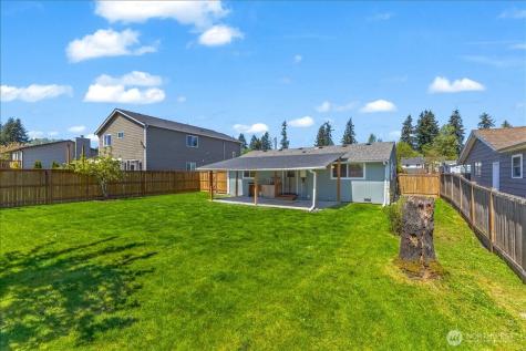 128 107th Street SE Everett WA 98208