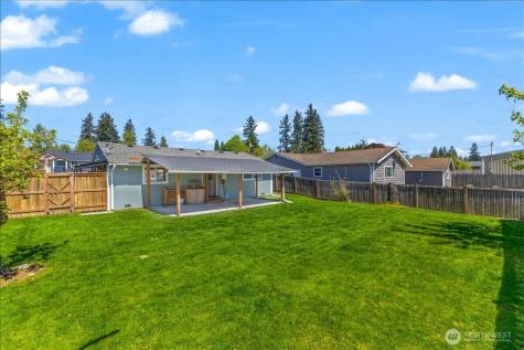 128 107th Street SE Everett WA 98208