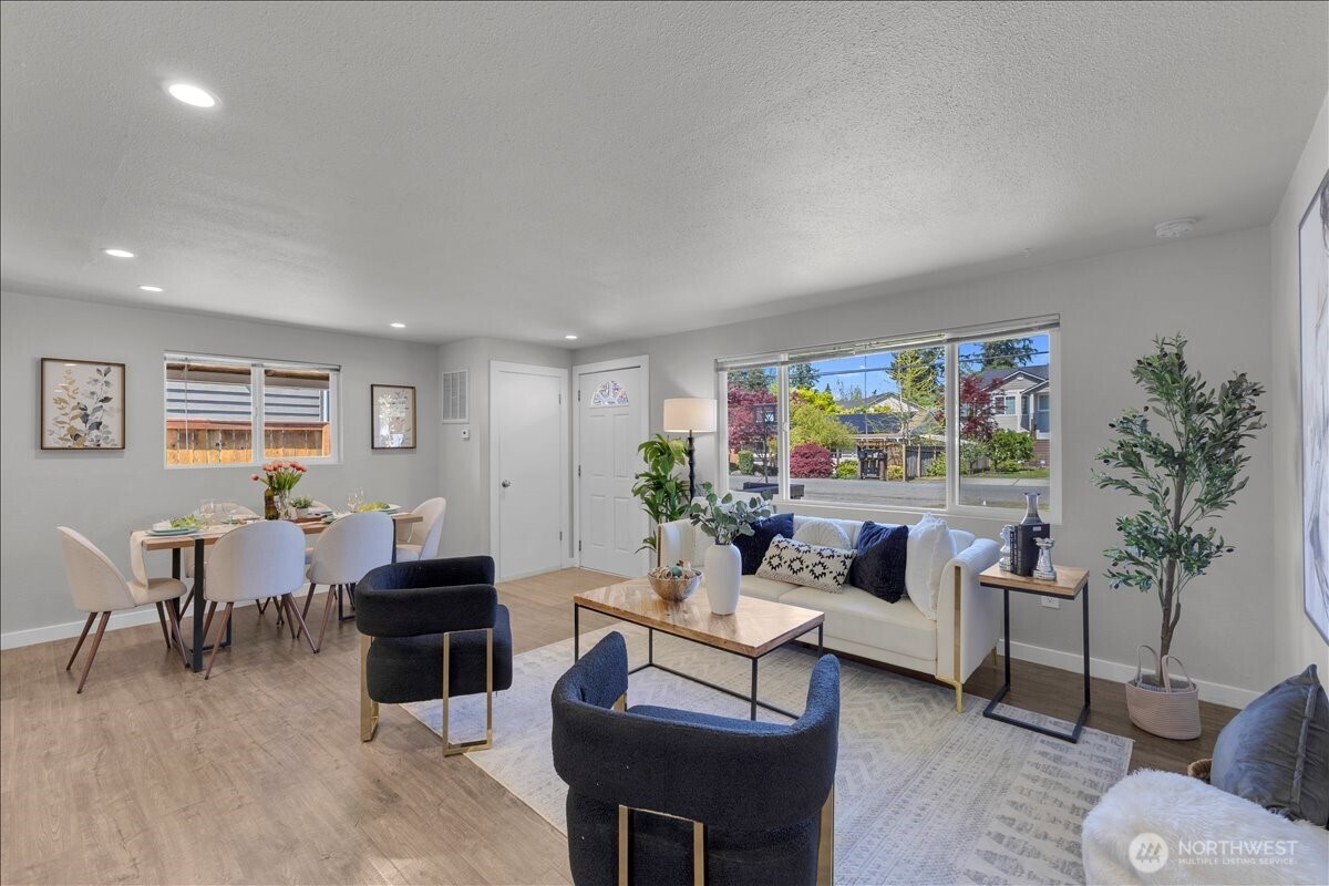 128 107th Street SE Everett WA 98208
