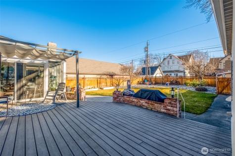 941 Idaho Street Wenatchee WA 98801