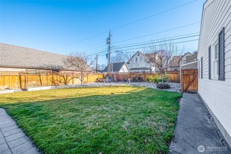 941 Idaho Street Wenatchee WA 98801